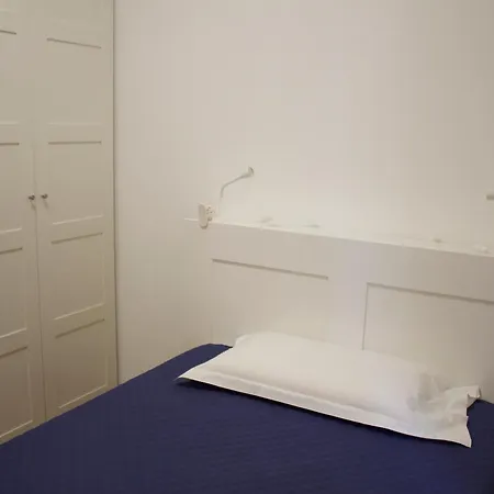 H2ome Lagaccio Stazione Principe, 4 2 Bagni, Ac Lägenhet