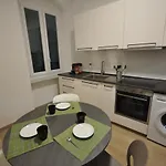 H2Ome Lagaccio Stazione Principe, 4 Camere 2 Bagni, Ac Genua