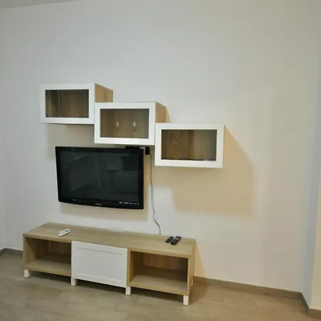 H2ome Lagaccio Stazione Principe, 4 2 Bagni, Ac Lägenhet