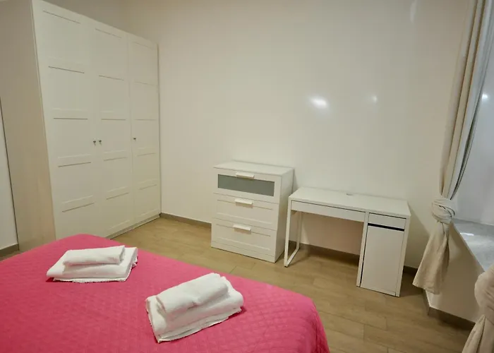 Apartmán H2ome Principe, 4 2 Bagni, Ac, Vicino Stazione Principe Janov