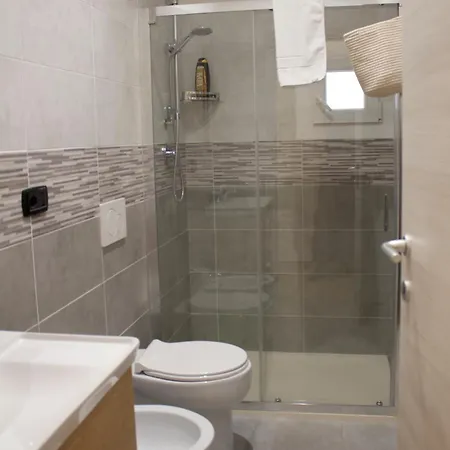 דירה H2ome Lagaccio Stazione Principe, 4 2 Bagni, Ac