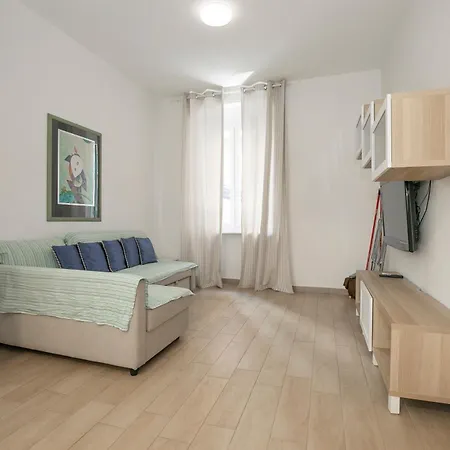 דירה H2ome Lagaccio Stazione Principe, 4 2 Bagni, Ac *